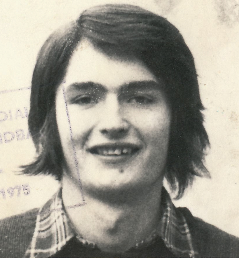 Accreditation card from the 1975 World University Games in Romania