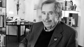 Václav Havel ve své kanceláři při natáčení rozhovoru