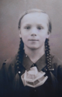 Mother Anna Filipová (Matysová) in childhood