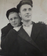 The husband Jevgen with his friend
