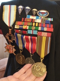Obdržené řády a medaile
