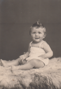 Marcela Peštová in 1943