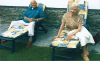 Bratr Jiří s manželkou 2002