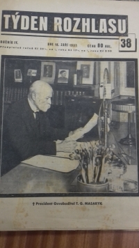 Titulní stránka novin z roku 1937 z archivu pamětníka