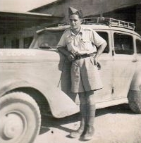 Rudolf Taussig, witness´s father in the Libyan desert, 1942