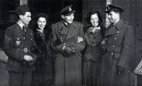 On leave. From the left, Arnošt Polák, wireless operator, with his girlfriend, Jan Irving and at far right, engineer G. Shaw, navigator, the only Englishman in Irving's crew, shown here with his future wife Patt