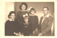 The Dudova family, Marie the oldest of the sisters
