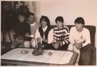 Rodina Kuhnových, nové začátky v Bavorsku, 1994.