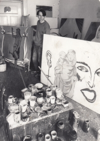 Daniel Balabán in his studio in the Prokop the Great street in Ostrava-Vítkovice, 1986