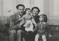 Světluše Košíčková (on the right) with her parents, Luděk and Miloslava Skála, and her brother 