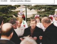 Zdeněk Hrubý a Václav Havel 6. 3. 2000, Odhalení pomníku T.G.M. 2