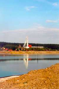 The view of the R II mine over the K I sludge lagoon 