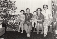 At Christmas with her mother and father's grandparents