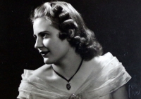 Leante Janderová v tanečních