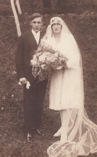 Wedding photo of the parents, Bohumil Bobál (*1908) and Marie, née Kubínová (*1911) in 1930 