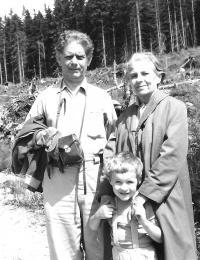 S prarodiči v Harrachově, 1971