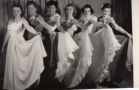 Předtančení na stavařském plese, 1955