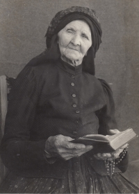 Great grandmother Josefa Uher, neé Čech
