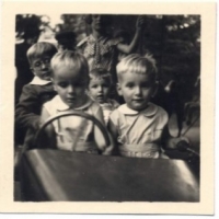 Jaromír Kerhart s bratrem