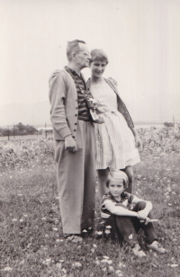 Natália Hejková and her family