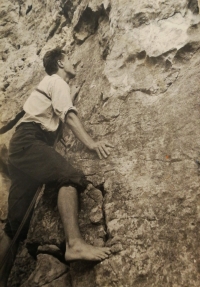 During a climb on Prachov