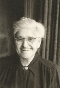 Leontýna Hirsch, prababička Jiřiny Novákové, New York, 1961