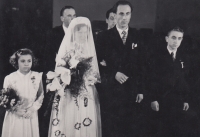 Svatba Borškových, 17. 1. 1954, svědci: Pepa Mádl, Eduard Klein, družička: Zdenka Bittnerová, mládenec: Zdeněk Havláček 
