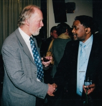 S jihoafrickým velvyslancem, Praha, 2003