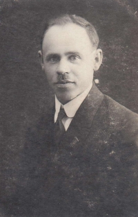 Adoptive father Čeněk Zlámal was a patriot and an adherent of T. G. Masaryk and the Sokol movement.
 