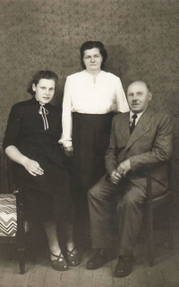 With her (adoptive) parents Emilie and Čeněk Zlámalovi