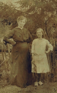 Babička a maminka pamětnice