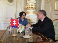 Denisa Havrľová s prezidentom SR Andrejom Kiskom.