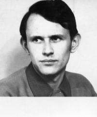 Pamätník Emil Sedlačko v mladosti