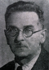 František Procházka, witness' father, died in Auschwitz  