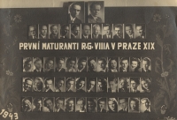 The graduation photo board, 1943