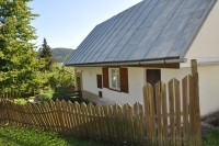 Obnovený dom babky Korbeľovej v Hornej Strednej