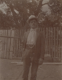 František Sklenář-Rott, dědeček pamětnice z matčiny strany, Kožlany 1912