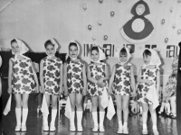 MDŽ ve školce, 1978, Světlana druhá zleva