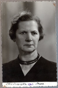 Анна Скобельська, бабуся, 1961 рік