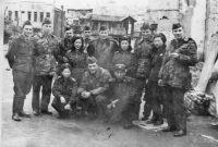 Czechoslovak soldiers during the peace mission in Korea, in the photo with North Korean soldiers 