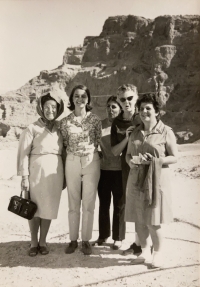 So spolužiačkami z Ulpanu, Izrael