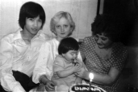 With his wife Marie, daughter Diana and his mother-in-law in 1979 