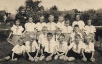 In 1954, as a dancer of the Male Zdence school, the first row 