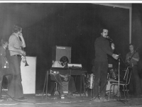 Miloš před Cavern Club, Liverpool 1966