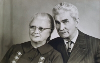 Antonie a Gustav Josef Maláčovi, rodiče pamětníka, asi 1967