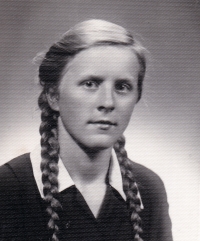 Eva Sikorová / around 1955