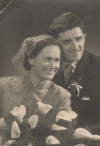 Parents' Wedding photo, 1954