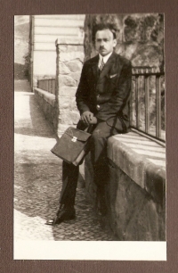 Jiří Merger starší jako student ČVUT, 1923