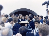 Návštěva Václava Havla v Chotiněvsi v roce 1990