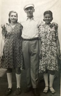 Otec M. Drdlíka, 1942